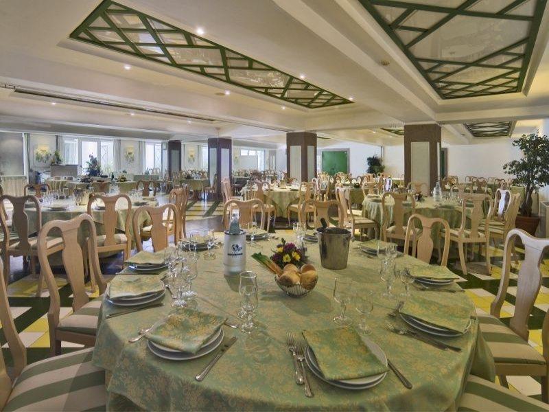 Aris Garden Hotel Casal Palocco Exteriör bild