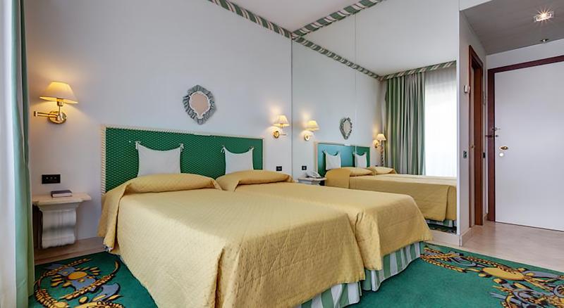 Aris Garden Hotel Casal Palocco Exteriör bild