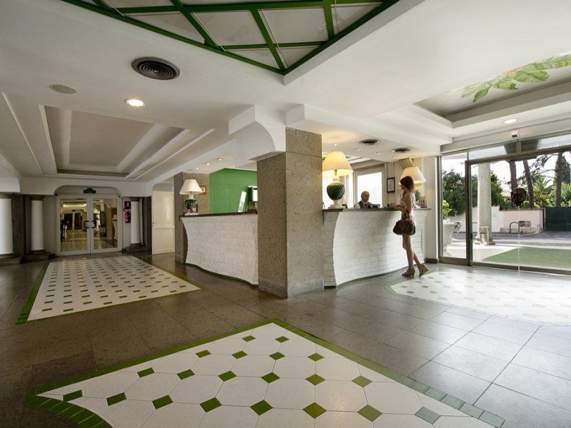 Aris Garden Hotel Casal Palocco Exteriör bild