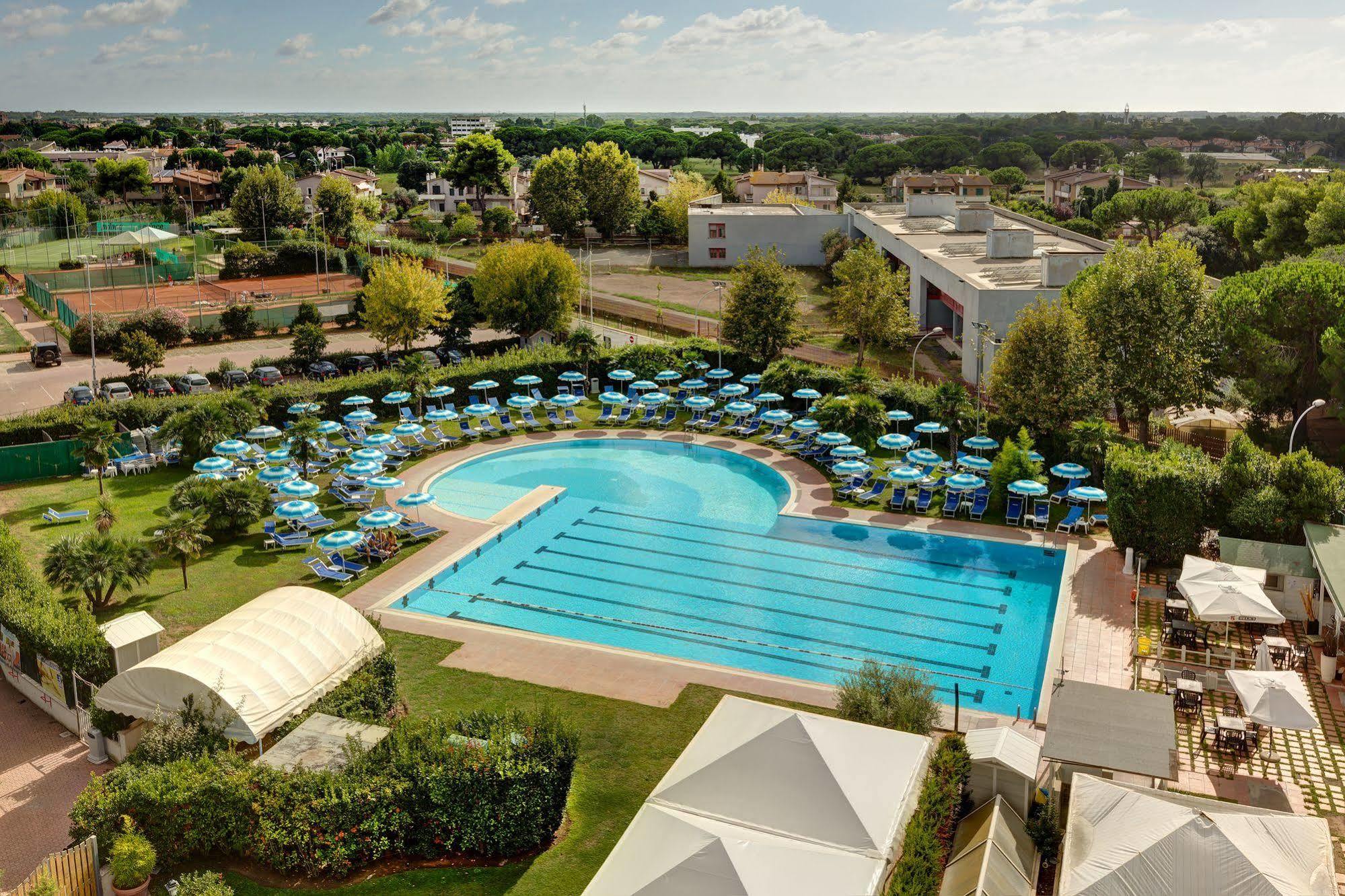 Aris Garden Hotel Casal Palocco Exteriör bild