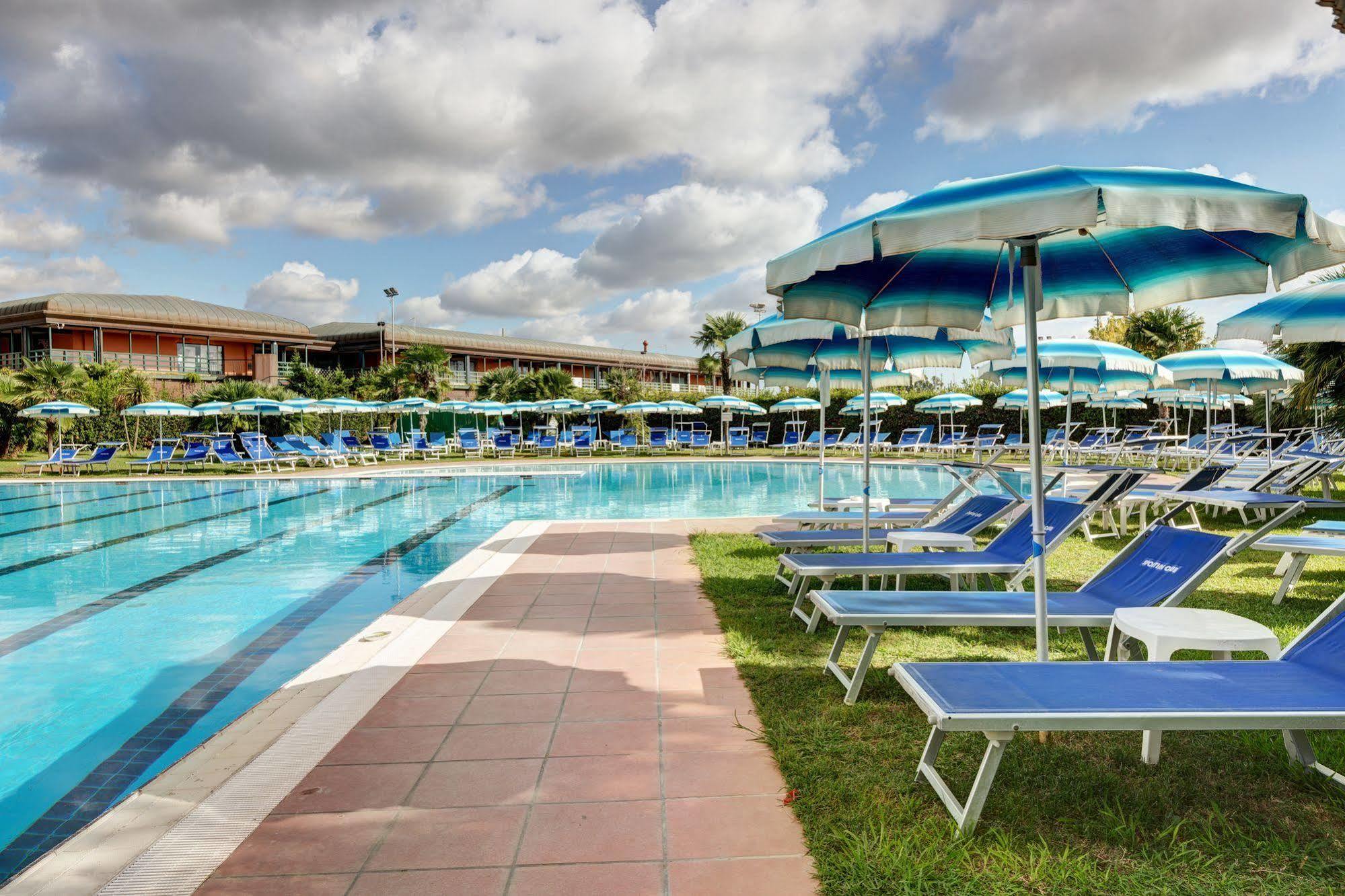 Aris Garden Hotel Casal Palocco Exteriör bild
